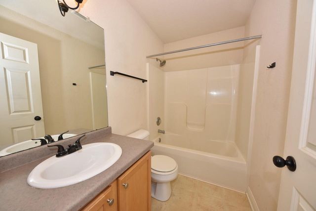 1125 White Sands COURT, West Bend, WI 53090