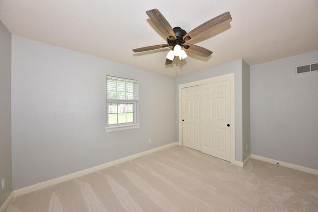 1125 White Sands COURT, West Bend, WI 53090