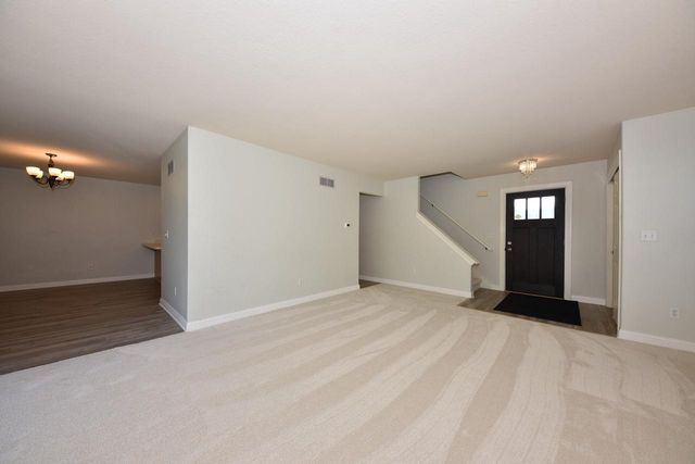 1125 White Sands COURT, West Bend, WI 53090
