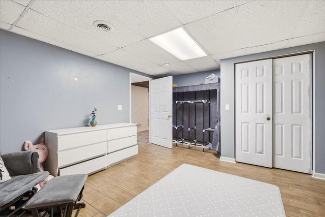 749 Country Club Drive, Howard, OH 43028