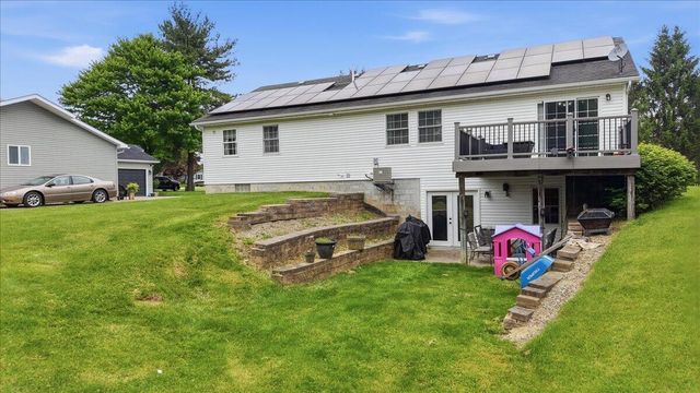 749 Country Club Drive, Howard, OH 43028