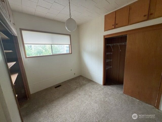 1611 Oakes Avenue, Everett, WA 98201