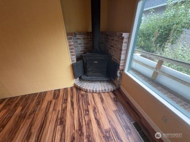 1611 Oakes Avenue, Everett, WA 98201