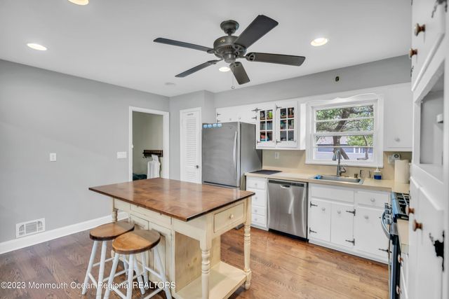 3 Alvord Street, Oakhurst, NJ 07755