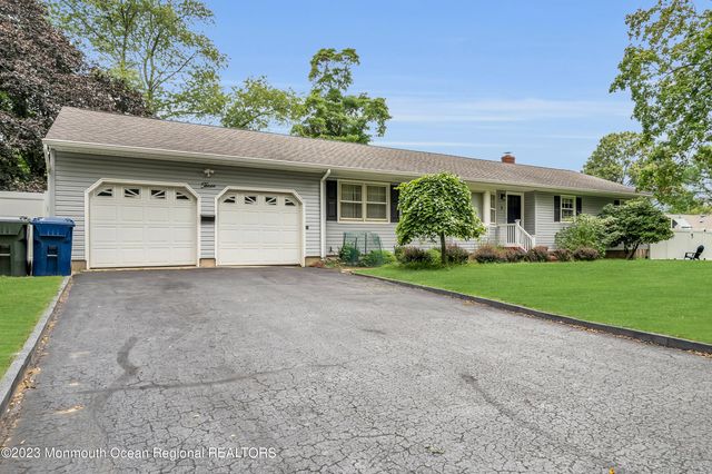3 Alvord Street, Oakhurst, NJ 07755