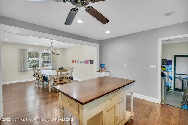 3 Alvord Street, Oakhurst, NJ 07755