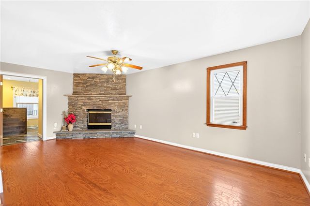 2533 Mayfield Ave, Harmony Twp, PA 15003