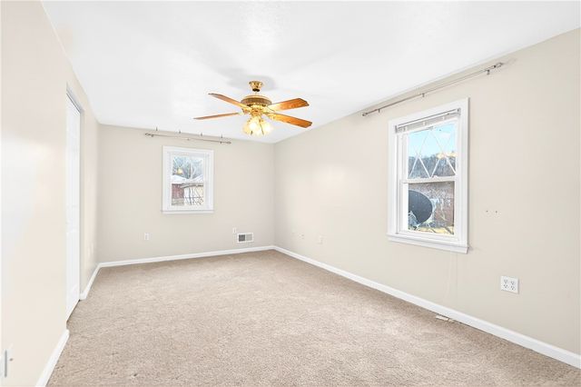 2533 Mayfield Ave, Harmony Twp, PA 15003