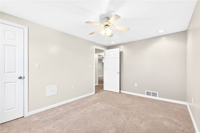 2533 Mayfield Ave, Harmony Twp, PA 15003