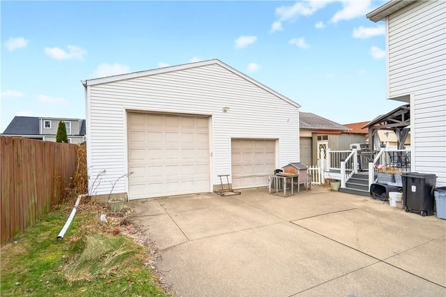 2533 Mayfield Ave, Harmony Twp, PA 15003