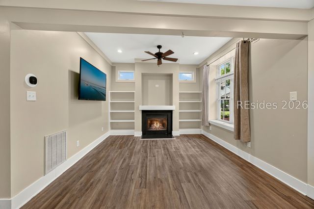 625 Spanish Wells Rd Unit 9, Hilton Head Island, SC 29926