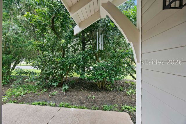 625 Spanish Wells Rd Unit 9, Hilton Head Island, SC 29926