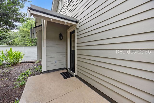 625 Spanish Wells Rd Unit 9, Hilton Head Island, SC 29926