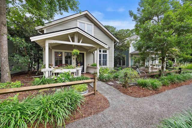 625 Spanish Wells Rd Unit 9, Hilton Head Island, SC 29926
