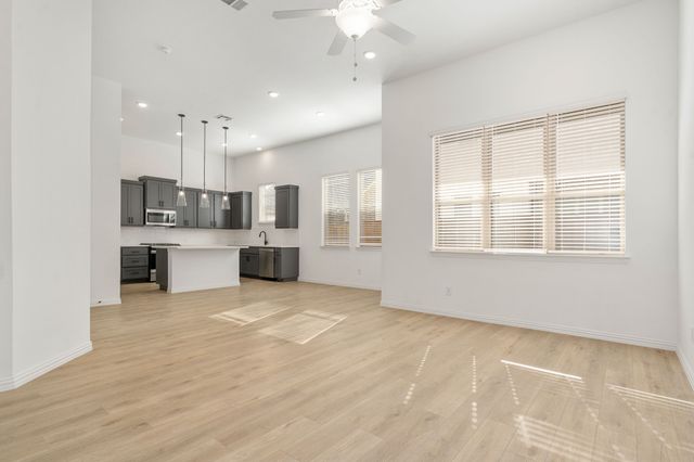 7516 Jones Drive, North Richland Hills, TX 76180