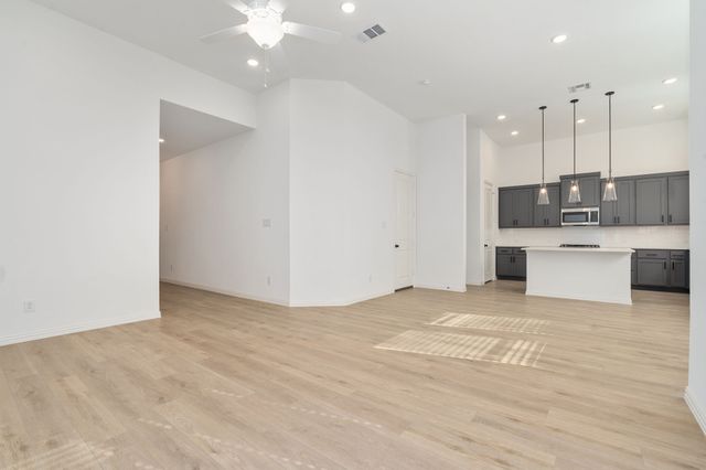 7516 Jones Drive, North Richland Hills, TX 76180