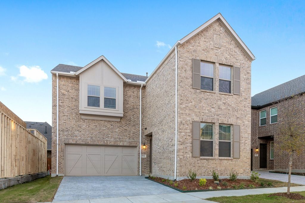 7516 Jones Drive, North Richland Hills, TX 76180