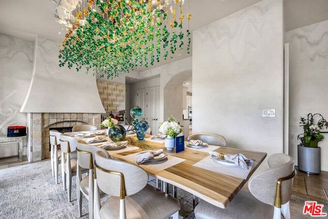 3110 Benedict Canyon Drive, Beverly Hills, CA 90210
