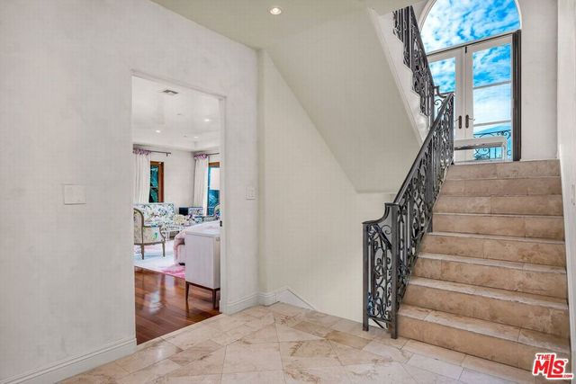 3110 Benedict Canyon Drive, Beverly Hills, CA 90210