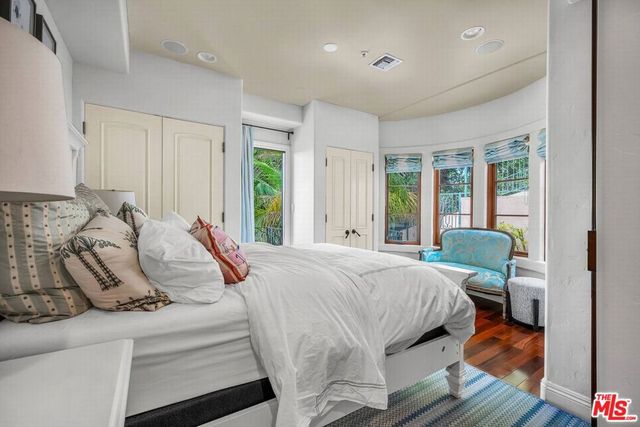 3110 Benedict Canyon Drive, Beverly Hills, CA 90210