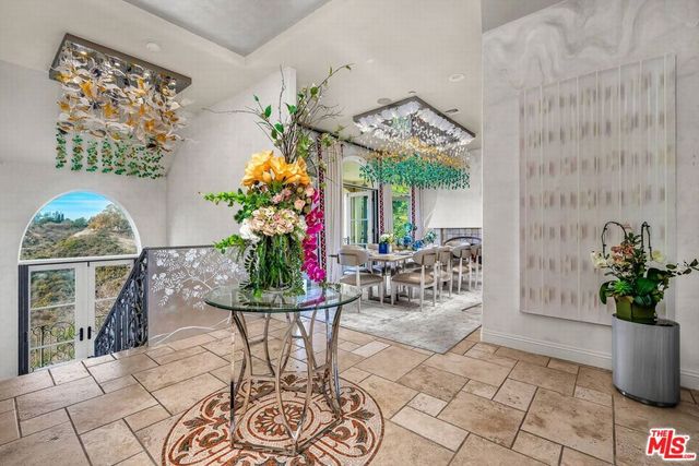 3110 Benedict Canyon Drive, Beverly Hills, CA 90210