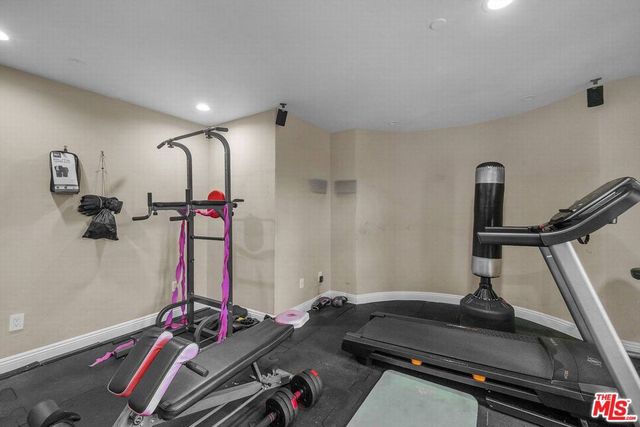 3110 Benedict Canyon Drive, Beverly Hills, CA 90210