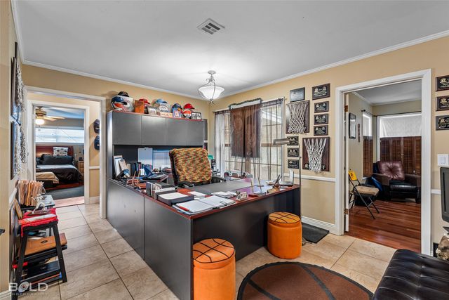 4445 Gilbert Drive, Shreveport, LA 71106