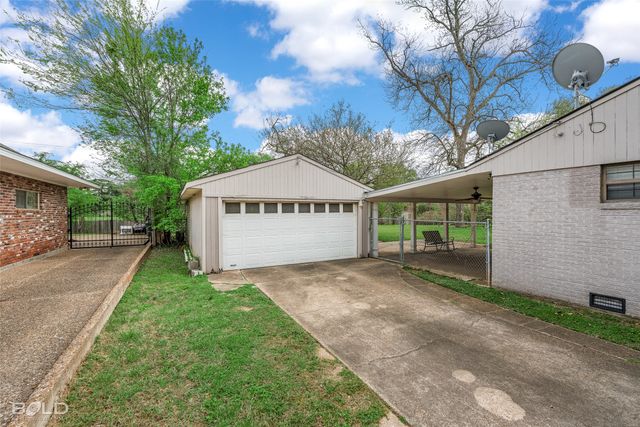 4445 Gilbert Drive, Shreveport, LA 71106