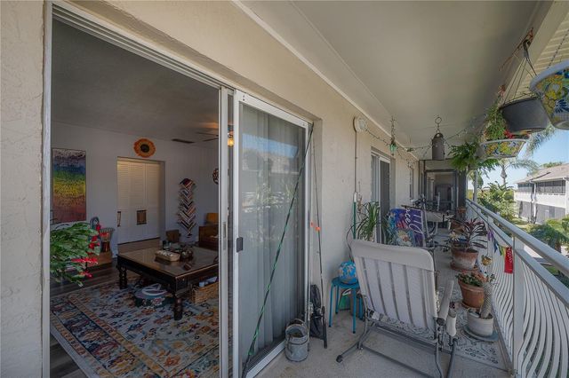 8812 BAY POINTE DRIVE D202, Tampa, FL 33615