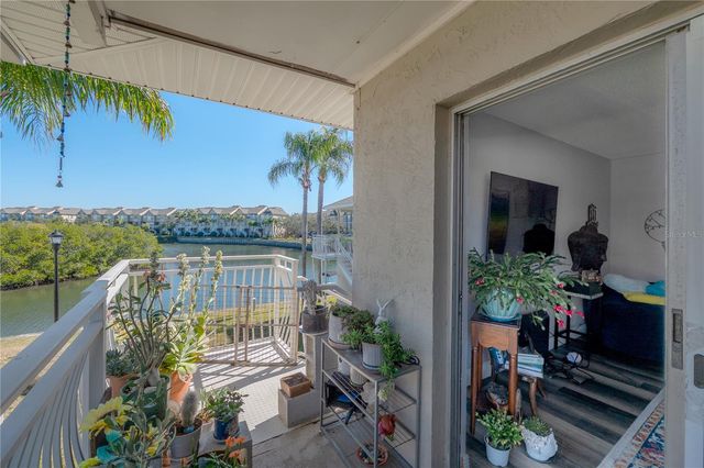 8812 BAY POINTE DRIVE D202, Tampa, FL 33615