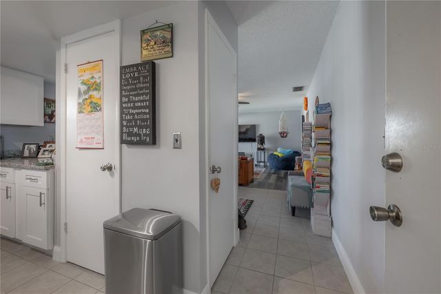 8812 BAY POINTE DRIVE D202, Tampa, FL 33615