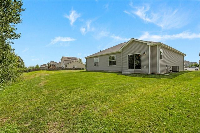 492 S Hampstead Street, Cortland, IL 60112