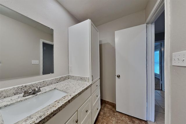 22530 Smokey Hill Drive, Katy, TX 77450