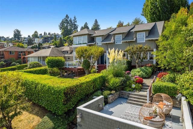 903 Lakeside Avenue S, Seattle, WA 98144