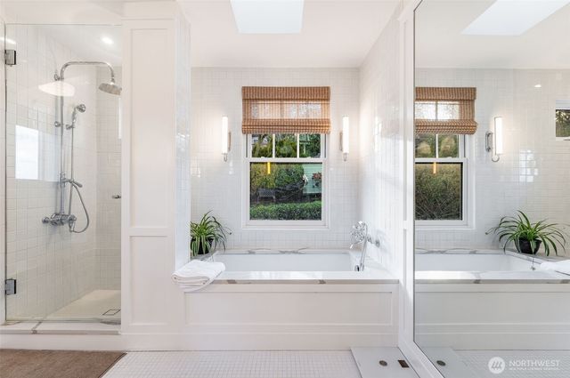 903 Lakeside Avenue S, Seattle, WA 98144