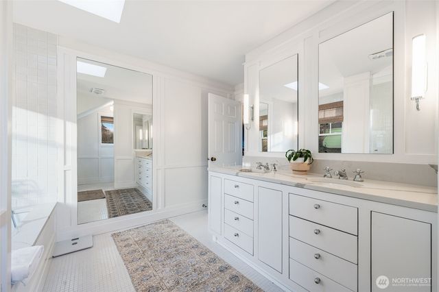 903 Lakeside Avenue S, Seattle, WA 98144