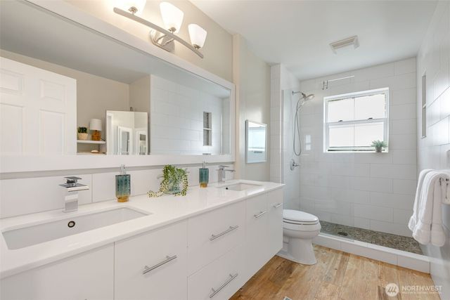 903 Lakeside Avenue S, Seattle, WA 98144