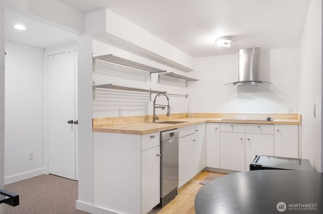 903 Lakeside Avenue S, Seattle, WA 98144