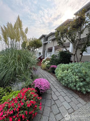 903 Lakeside Avenue S, Seattle, WA 98144