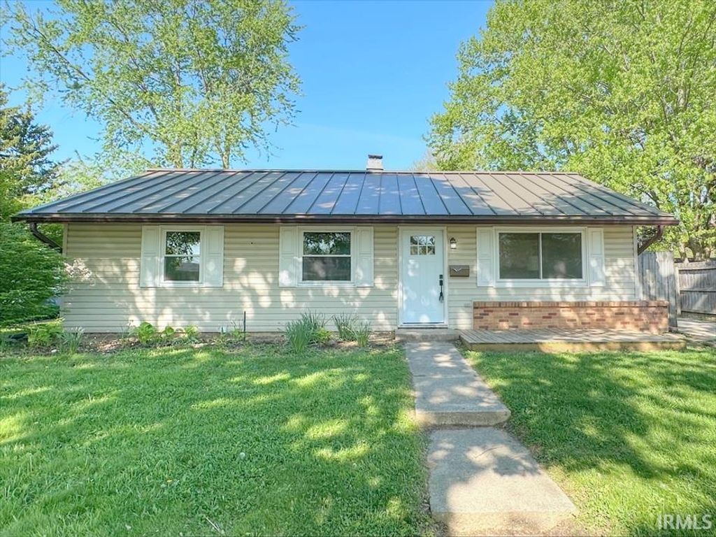 821 N BERKLEY Road, Kokomo, IN 46901