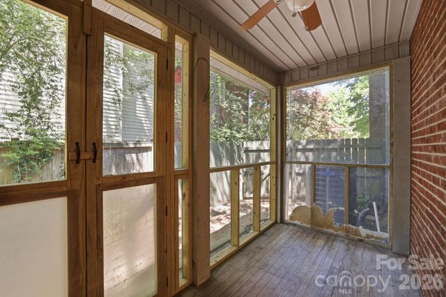 200 Altondale Avenue, Charlotte, NC 28207