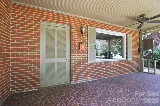 200 Altondale Avenue, Charlotte, NC 28207