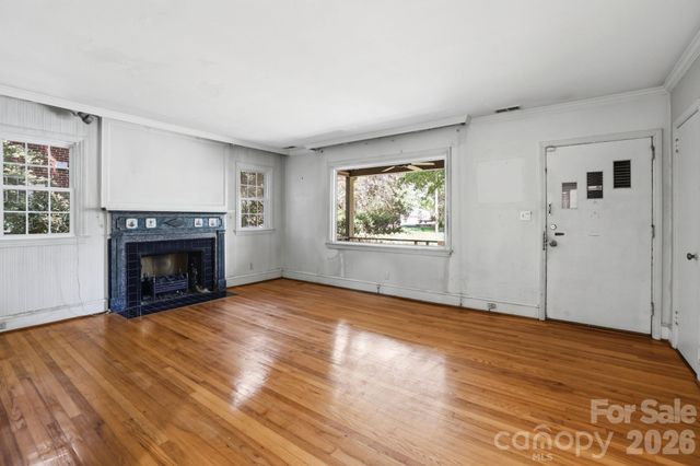 200 Altondale Avenue, Charlotte, NC 28207