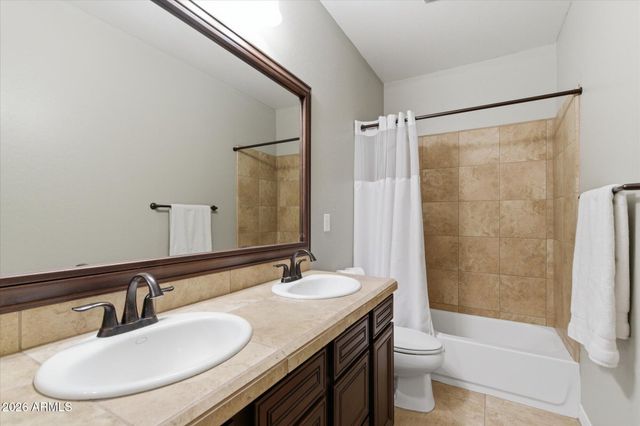 3697 E BLUE RIDGE Place E, Chandler, AZ 85249