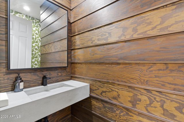 3697 E BLUE RIDGE Place E, Chandler, AZ 85249