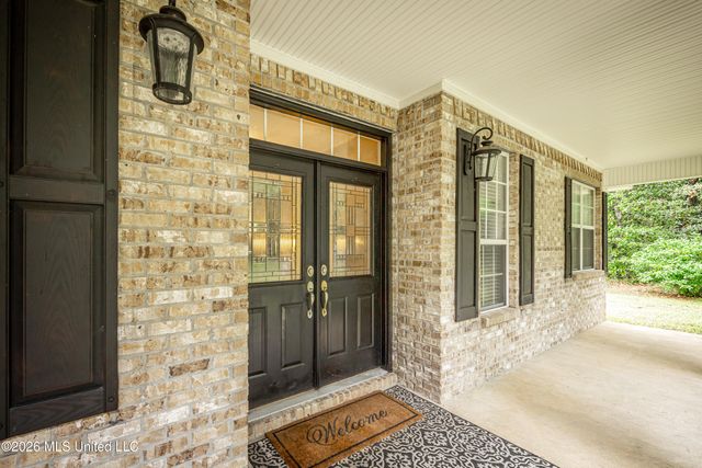 7224 Martin Bluff Road, Gautier, MS 39553