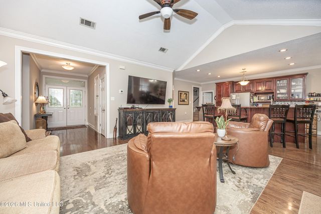7224 Martin Bluff Road, Gautier, MS 39553