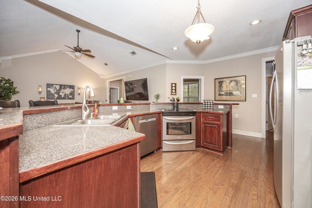 7224 Martin Bluff Road, Gautier, MS 39553