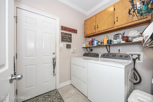7224 Martin Bluff Road, Gautier, MS 39553