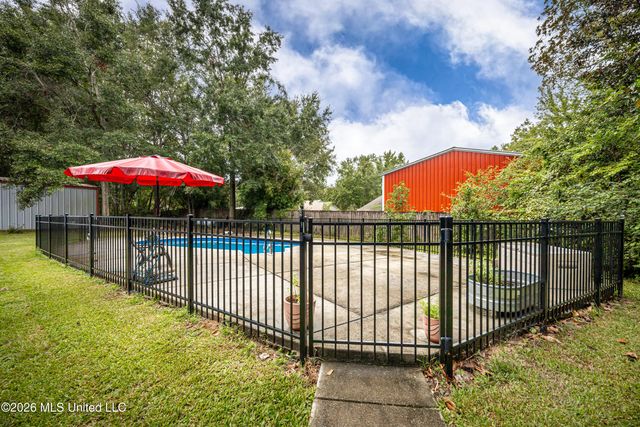7224 Martin Bluff Road, Gautier, MS 39553